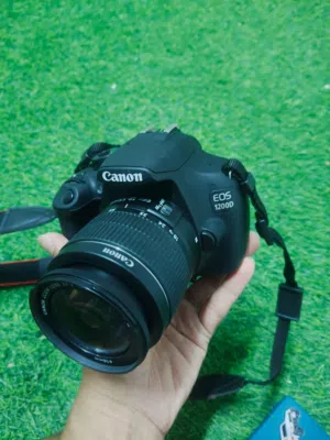 cannon 1200d with 2lense