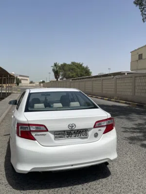 Toyota Camry GL 2014