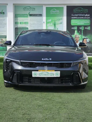 Used Kia K4 in Muscat