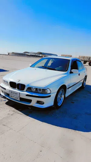 BMW صقر 528