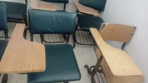 أثاث مركز تعليمي للبيع قااااابل للتفاااوض
