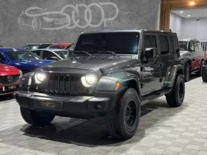 Jeep Wrangler Sahara V6