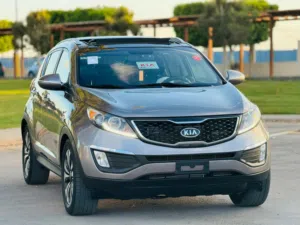 Used Kia Sorento in Tripoli