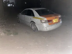 سيارة سوناتا للبيع موديل 2006 غاز وبترول مجمرك اجرة مرقم فاصل 2 كرت السيارة مجدد باقي فية لشهر 9