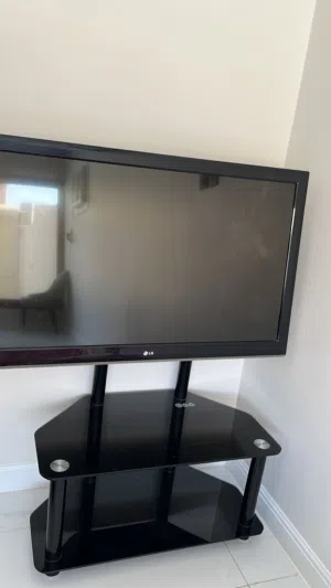 34.1" LG monitors for sale in Tabuk