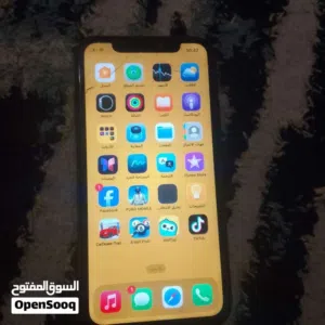 Apple iPhone 11 128 GB in Tripoli