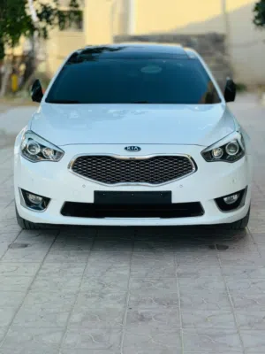 New Kia Cadenza in Tripoli