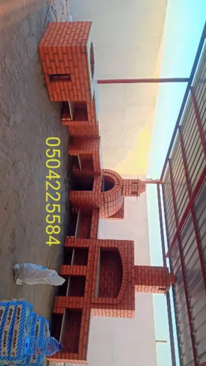 بناء شوايات الاحساء. بناء افران بيتزا . حفرة مندي . مشبات رخام . مشبات طوب حراري . افران بيتزا حجريه