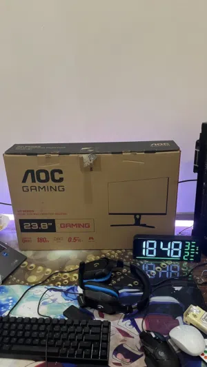 شاشة aoc 180hz 0.5ms IPs FHD