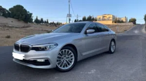 بي ام دبليو الفئة 5 530e 2020 هايبرد plug-in بحالة جديدة مع مواصفات أوروبية