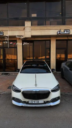 شركة اللقاء توفر مرسيدس مايباخ للأجار