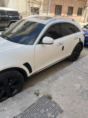 Used Infiniti FX35 in Tripoli