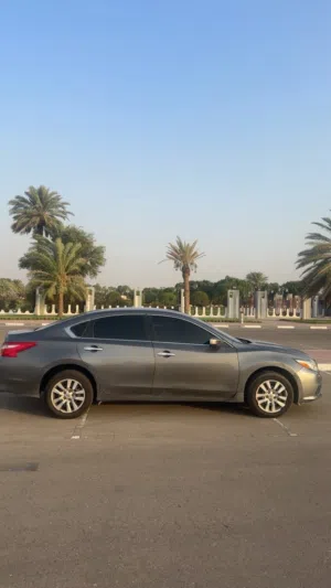 التيما مستعمله 2016 نظيفة