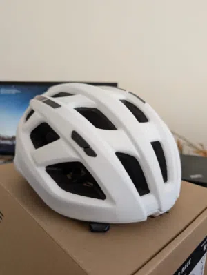 خوذة دراجة هوائية جديدة للبيع cycling helmet for sale
