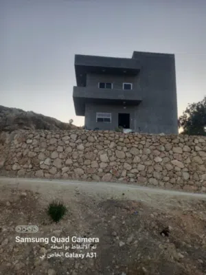 120 m2 3 Bedrooms Townhouse for Sale in Salt Jala'd