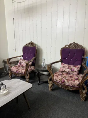 طقم كنب للبيع تفصيل من خشب زان مع برادي