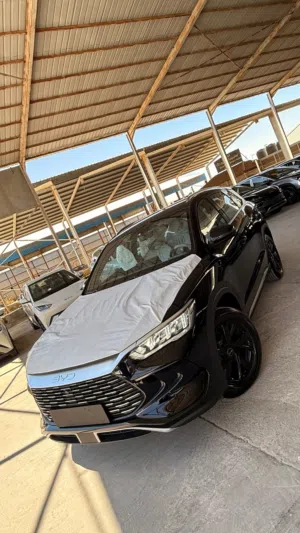 بي واي دي سياليون BYD Sealion 5 DM-i 2026 وحش التوفير والفخامة الرياضية!