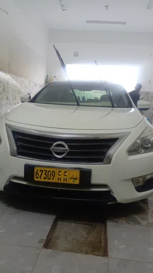 Used Nissan Altima in Al Dakhiliya