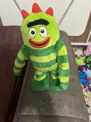 دمى آطفال للبيع