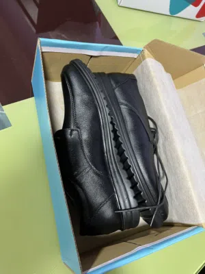 كندرة رجالي رسمي لون اسود و لون بني