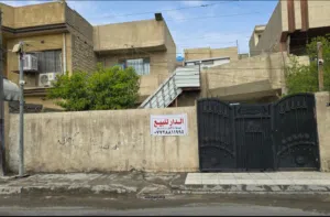 بيت للبيع في منطقه الدوره