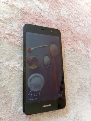 هاتف Huawei Y6 II Compact مستعمل موجود بالرصيفه حي القادسيه يتوفر خدمه توصيل