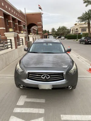 نيسان انفنتي