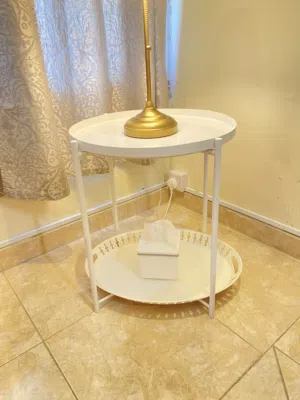 Side table white with bottom Tray