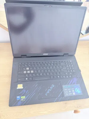 للبيع لابتوب ألعاب قوي – MSI Pulse 17 AI C1V (إصدار الذكرى الـ20)