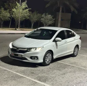 HONDA CITY 1.5 MODEL 2019 VERY URGENT SALE