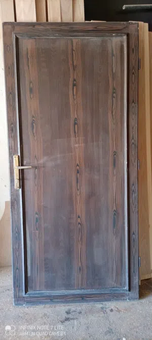 ابواب خشب مستعملة للبيع غرف حمام حلوق المنيوم زجاج