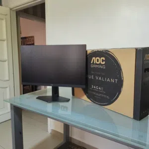 شاشة AOC 180hz  24inch
