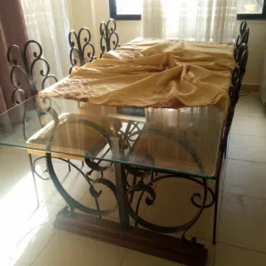 طاولة سفرة زجاج 2.3م×1.0م مع 6 كراسي