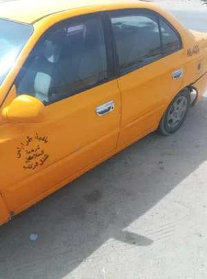 هونداي عدسة
