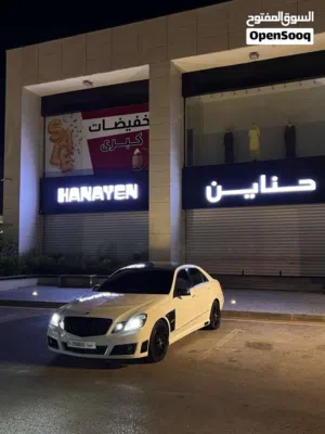 مرسيدس E550 فل رقم واحد للبيع او افاري