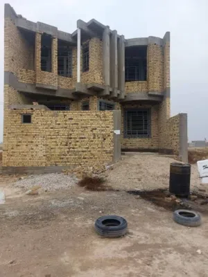 بيت طابقين