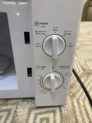 مكرويف من هام ابيض نضيف جدا للبيع