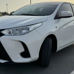 2022 Toyota Yaris SE