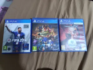 مرحبا اقراص ps4 للبيع نظيفات جدا