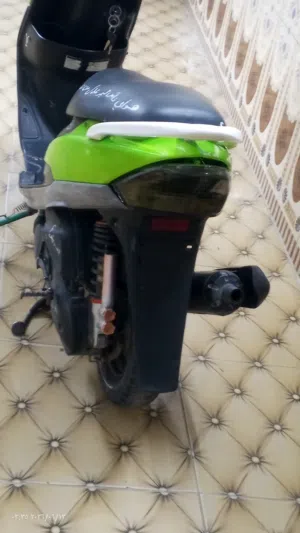 السلام عليكم شباب دراجه ماكس عدله للبيع