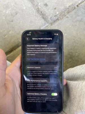 iPhone 12 180عادي ب