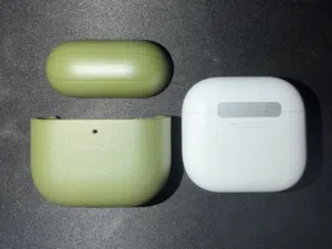 Apple AirPods 4 case only