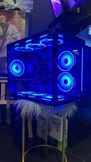 للبيع PC. تابع الوصف