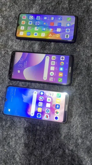 Huawei Y7 32 GB in Mafraq