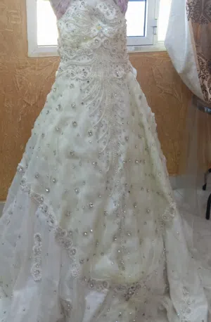فستان زفاف