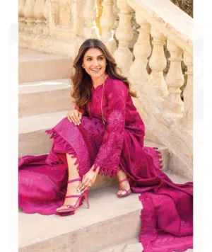 Casual Dresses . M . Other . New2