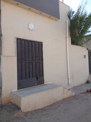 محل للايجار 3/4تقريبا