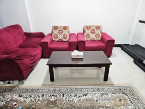 Wooden Center Table / Coffee Table for Sale