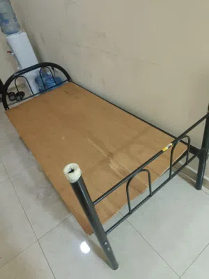 I have 2 Bed 7 Rial for 1 without plywood 6