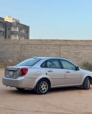 Used Daewoo Lacetti in Tripoli